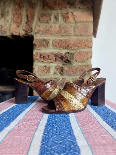 Tacchi pelle serpente - in,
