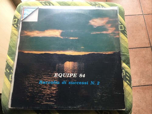 Equipe raccolta di - -,