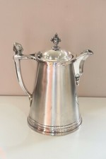 Grande brocca antica placcata