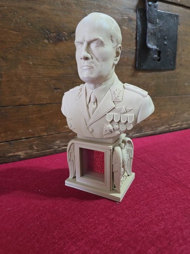 Busto mussolini con - mussolini, h.