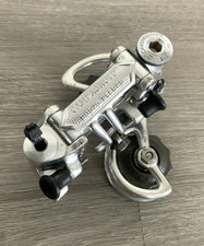 DERAGLIATORE POSTERIORE