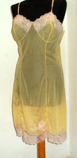 SOTTOVESTE SEXY * vintage originale anni 60 * Giallo vaniglia  e merletto ecrù