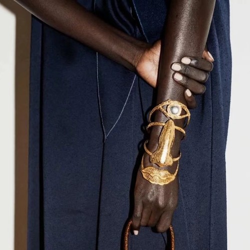 Bracciale anatomico bracciale