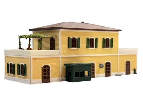 Train stazione con terrazzi - train,