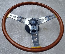 Personal wood steering wheel