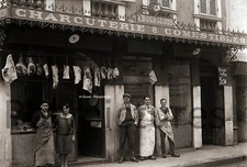 Antique Photo Commerce