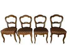 Gruppo di 4 antiche sedie