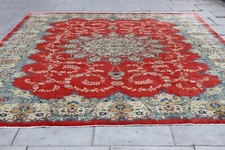 Tappeto grande vintage fatto a