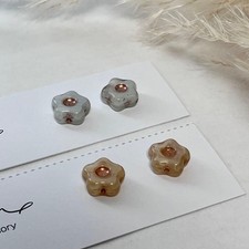 Orecchini fiori perline ceche