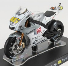 MODELLINO MOTO STATICO YAMAHA M1 N.46 VALENTINO ROSSI ESTORIL MOTOGP 2009 1/18