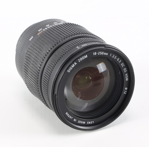 Sigma obiettivo 250 - 18-250, mm