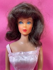 Vintage 1968 Barbie Hair Fair #4043 bionda corpo standard bruna parrucca ribaltabile treccia