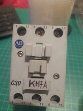 Allen-Bradley 100-C30*00 Ser C