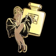 Grand Pin’s Logo Chanel  Broche Brooch Bijou De Sac À Main