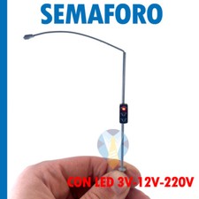 LAMPIONE SEMAFORO TRE SEGNALI