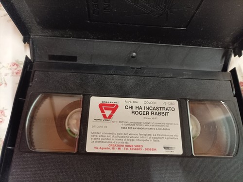 Vhs chi incastrato roger - chi,