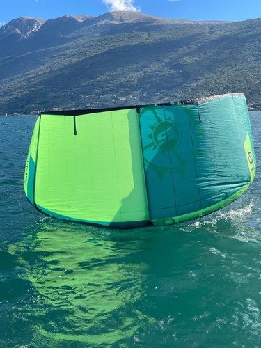 Ala kitesurf slingshot machine - kitesurf,