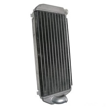 Radiatore acqua sinistro per