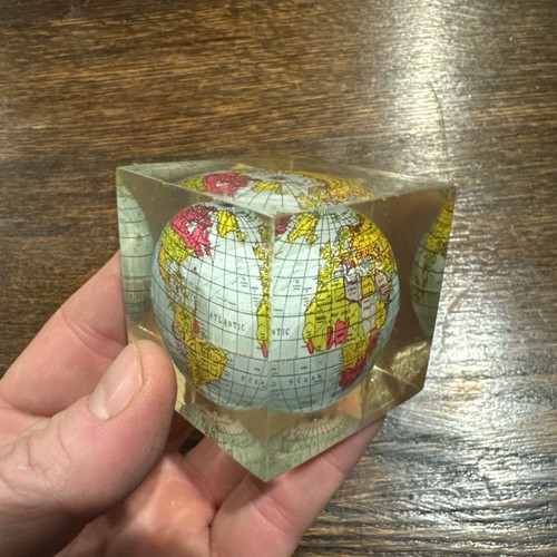 Globo lucite fermacarte - globo,
