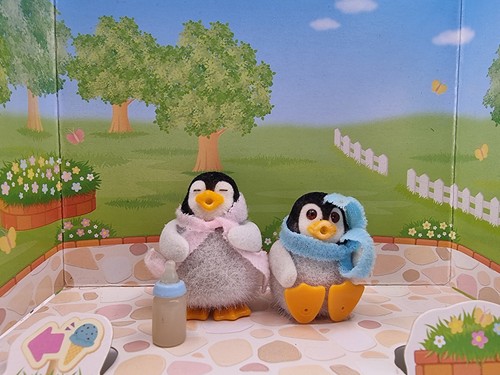 Figure gemelle pinguino