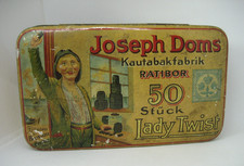 Vecchia grande fabbrica di