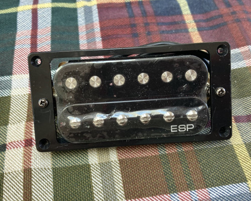 Black esp ltd humbucker - esp,