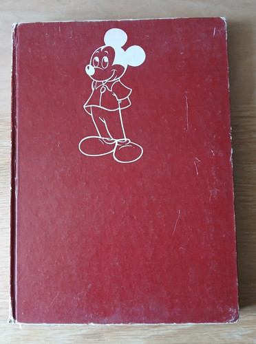 Walt disney giant book of - disney's,