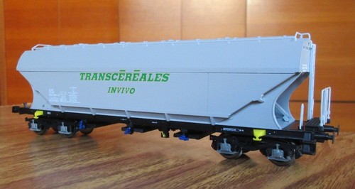 Beau wagon trémie céréalier