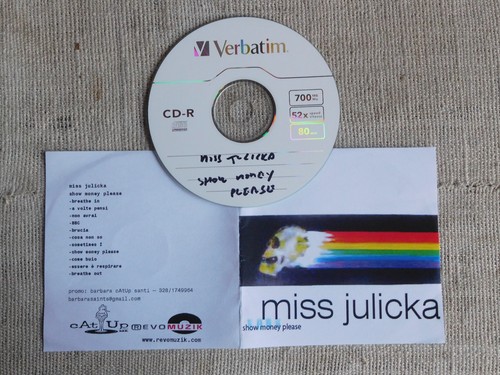 Miss julicka show money - ‎,