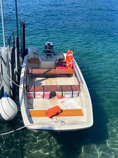 barca a motore usata autosvuotante BOSTON WHALER 25CV
