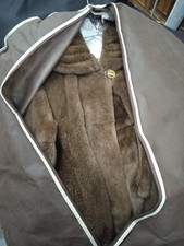 Pelliccia di visone marrone