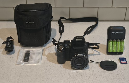 Fujifilm finepix s4000 - s4000, 14mp