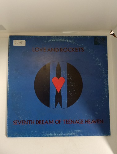 Love and rockets seventh - -,