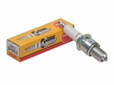 CANDELA NGK SPARK PLUG BP8ES