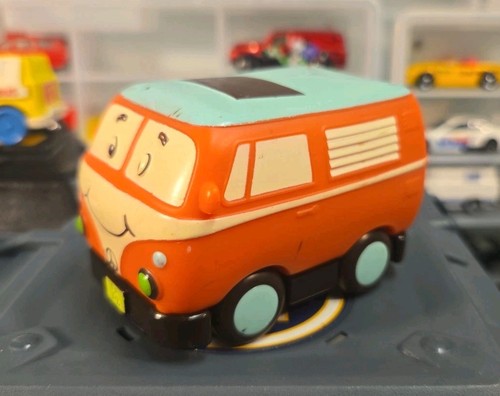 Toys pull back groovy - b,