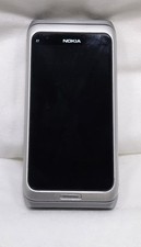 Cellulare vintage usato non testato – telefono da collezione NOKIA E7