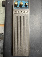 Pedale volume chitarra BOSS