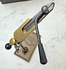 Fly Tying Vise con supporto