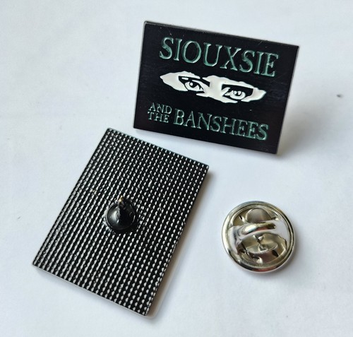 Siouxsie the banshees pin - &,