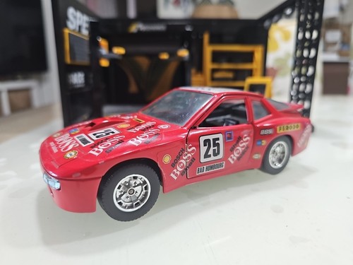 Modellino macchina porsche 924 - macchina,