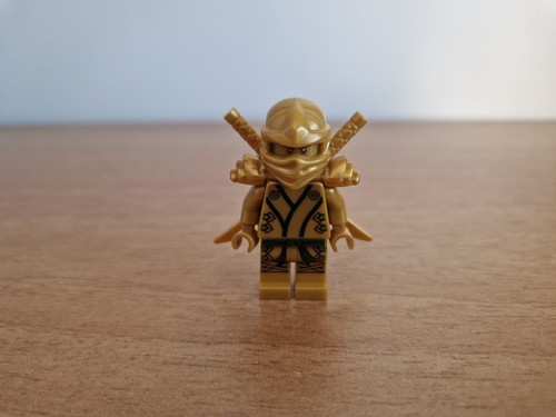 Lego ninjago golden lloyd - lego,