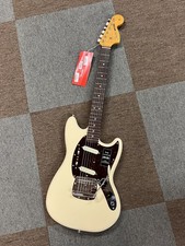 Fender Vintera III Mustang