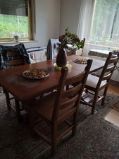 tavolo in noce stile arte