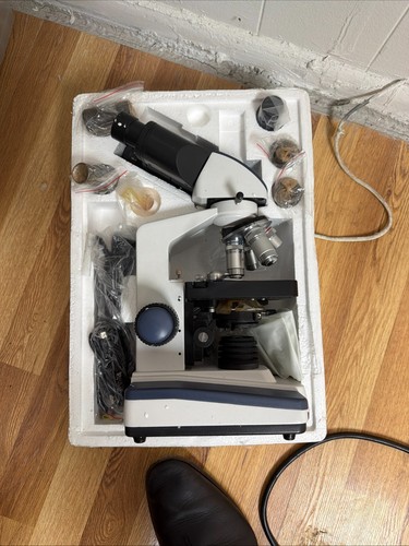 Microscope used - microscope,