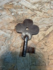 CHIAVE ANTICA FERRO