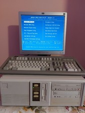 COMPUTER PENTIUM AT VINTAGE