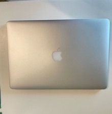 MacBook Pro Retina 15 Pollici. 16Gb Di RAM.512 SSD. Come nuovo!! Nessun Segno!