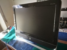 PC HP 3520- 20" all in one 8gb intel g860 3ghz display danneggiato desktop combo