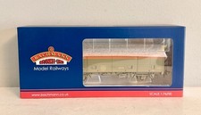 Bachmann 38-144 - BR VDA Van BR Railfreight Red & Grey [Weathered] - OO Gauge