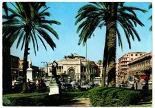 Cartolina 1971. Sicilia. Palermo. Piazza Castelnuovo e Politeama. Viaggiata 1966